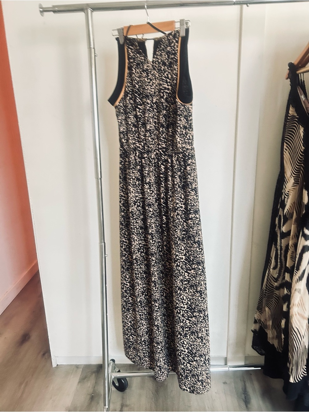 Anthropologie Black and Gold Patterned Maxi Dress - Picture 5 of 7